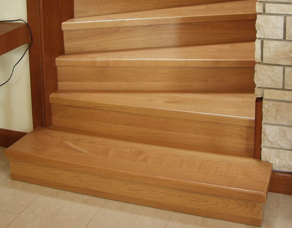 Referencia kép: Lépcsők